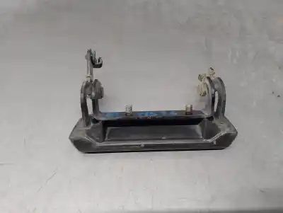 Pezzo di ricambio per auto di seconda mano maniglia esterna anteriore sinistra per opel kadett e 1.6 riferimenti oem iam 138131  