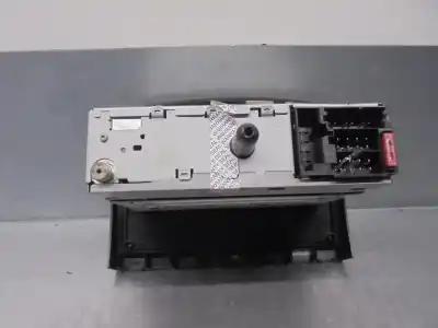 Peça sobressalente para automóvel em segunda mão sistema de áudio / rádio cd por lancia ypsilon (101) 1.3 multijet 16v platino (66kw) (10.2006->) referências oem iam 7354372870  7646397316