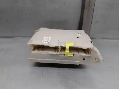 Автозапчастина б/у реле/запоперівник для lexus is 200 (ds2/is2) d-cat посилання на oem iam 8273053022  