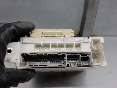 Автозапчастина б/у реле/запоперівник для lexus is 200 (ds2/is2) d-cat посилання на oem iam 8273053022  