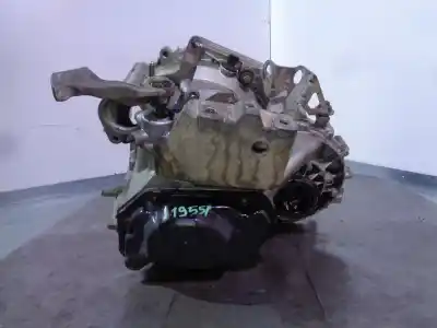 Second-hand car spare part gearbox for volkswagen caddy ka/kb (2k) 2.0 sdi oem iam references fzu 14034611 fzu18075