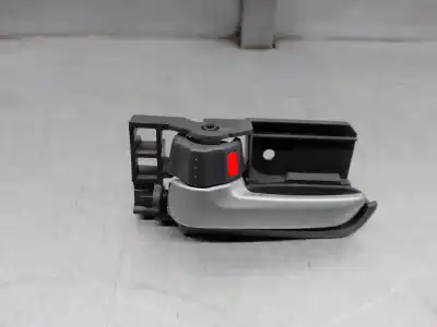 Tweedehands auto-onderdeel binnenhandgreep links achter voor suzuki alto amf 310 1.0 12v cat oem iam-referenties 8313075j0