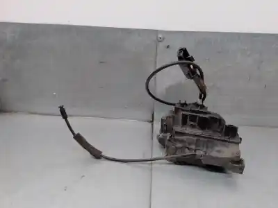 Peça sobressalente para automóvel em segunda mão fechadura da porta dianteira direita por renault clio iii 1.5 dci diesel cat referências oem iam 8200300125