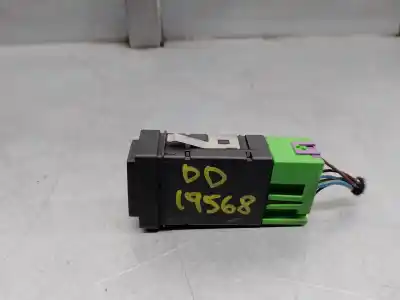 Second-hand car spare part switch for skoda superb i (3u4) 1.9 tdi oem iam references 3u0963563  