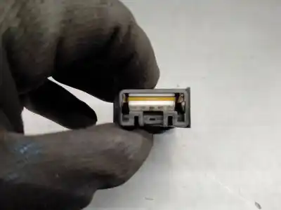 Автозапчастина б/у вимикач для lexus is 200 (ds2/is2) d-cat посилання на oem iam 15a280  