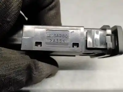 Автозапчастина б/у вимикач для lexus is 200 (ds2/is2) d-cat посилання на oem iam 15a280  