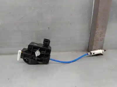 Автозапчастина б/у паливна зовнішня кришка двигуна для lexus is 200 (ds2/is2) d-cat посилання на oem iam 7703051030  