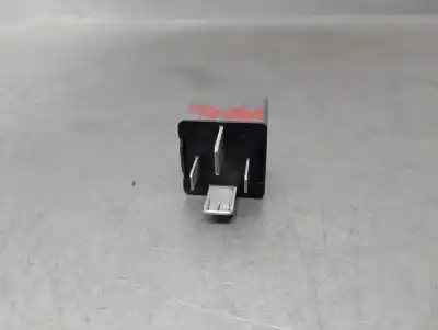 Pezzo di ricambio per auto di seconda mano relè per dodge caliber 2.0 crd riferimenti oem iam 04671886saa  