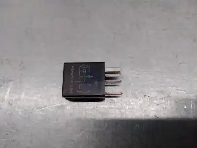 Second-hand car spare part relay for dodge caliber 2.0 crd oem iam references g8he1c7tr1  