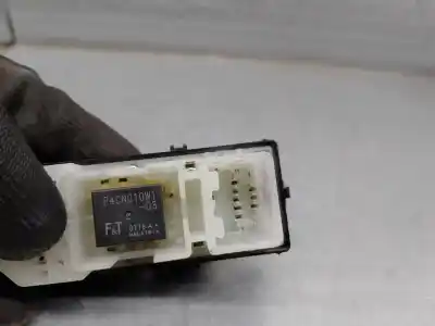 Автозапчасти б/у управление задними левыми стеклами за lexus is 200 (ds2/is2) d-cat ссылки oem iam 8403053020  