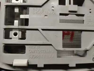 Second-hand car spare part interior light for dodge caliber 2.0 crd oem iam references 5jg65trmaa  