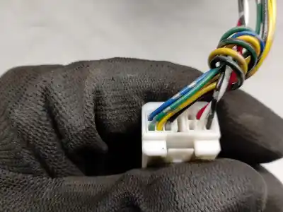 Автозапчастина б/у правий задний огляд для lexus is 200 (ds2/is2) d-cat посилання на oem iam 8790153090b0  