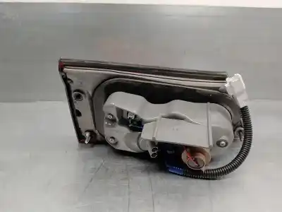 Автозапчастина б/у правий ліхтар для lexus is 200 (ds2/is2) d-cat посилання на oem iam 8158153071  