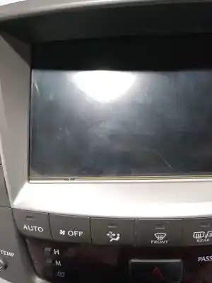 Автозапчастина б/у багатофункційний дисплей для lexus is 200 (ds2/is2) d-cat посилання на oem iam 8611153050  4622001443