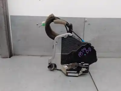 İkinci el araba yedek parçası sag ön kapi kilidi için lexus is 200 (ds2/is2) d-cat oem iam referansları 6903053090  