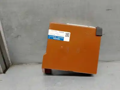 Автозапчастина б/у електронний модуль для lexus is 200 (ds2/is2) d-cat посилання на oem iam 8865053073