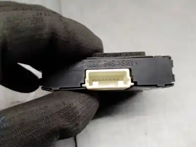 Автозапчастина б/у електронний модуль для lexus is 200 (ds2/is2) d-cat посилання на oem iam 8978453011  626909000