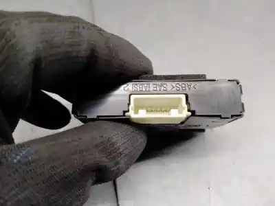 Автозапчастина б/у електронний модуль для lexus is 200 (ds2/is2) d-cat посилання на oem iam 8978453011  626909000