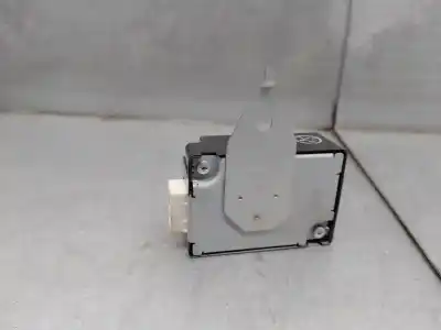 Автозапчастина б/у електронний модуль для lexus is 200 (ds2/is2) d-cat посилання на oem iam 8974053051  2513003870