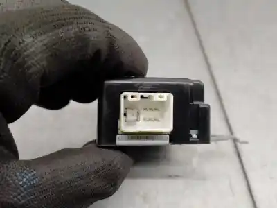 Автозапчастина б/у електронний модуль для lexus is 200 (ds2/is2) d-cat посилання на oem iam 8974053051  2513003870