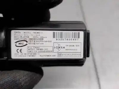 Автозапчастина б/у вимикач для lexus is 200 (ds2/is2) d-cat посилання на oem iam 932u7600497  