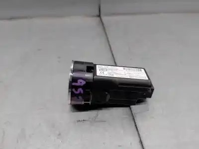 Автозапчастина б/у кнопка старт/стоп для lexus is 200 (ds2/is2) d-cat посилання на oem iam 932u7600497  