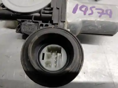 Second-hand car spare part driver left window regulator for lexus is 200 (ds2/is2) d-cat oem iam references 6980230260  