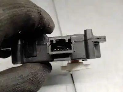 Автозапчастина б/у тепловий двигун для lexus is 200 (ds2/is2) d-cat посилання на oem iam 0638000171  