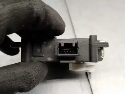 Автозапчастина б/у тепловий двигун для lexus is 200 (ds2/is2) d-cat посилання на oem iam 0638000171  