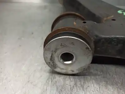 Автозапчастина б/у передній лівий нижний рычаг підвіски для lexus is 200 (ds2/is2) d-cat посилання на oem iam 4334039505  