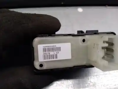 Peça sobressalente para automóvel em segunda mão botão / interruptor elevador vidro traseiro esquerdo por dodge caliber 2.0 crd referências oem iam 56040693ad  