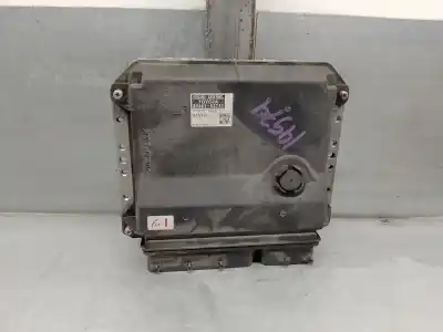 Автозапчастина б/у ебу контролер двигуна для lexus is 200 (ds2/is2) d-cat посилання на oem iam 8966153741