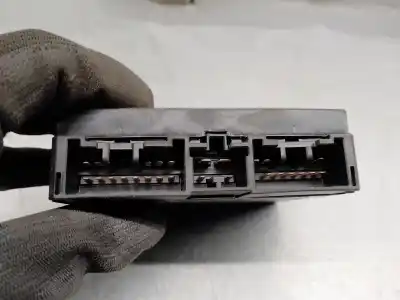 Автозапчастина б/у реле/запоперівник для lexus is 200 (ds2/is2) d-cat посилання на oem iam 8921153020  