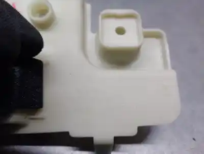 Second-hand car spare part interior right rear handle for dodge caliber 2.0 crd oem iam references 186204471  