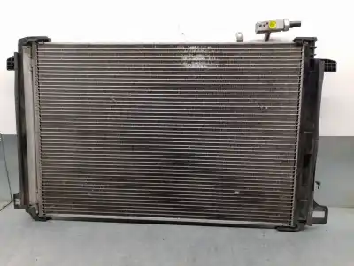 İkinci el araba yedek parçası KLIMA KONDENSER / RADYATÖR için MERCEDES-BENZ CLASE C (W204) FAMILIAR  OEM IAM referansları A2045000554 CZ4477506721 DENSO 