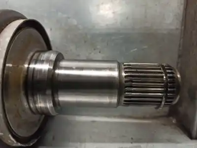 Автозапчастина б/у трансмісія задня ліва для lexus is 200 (ds2/is2) d-cat посилання на oem iam 4234030160  