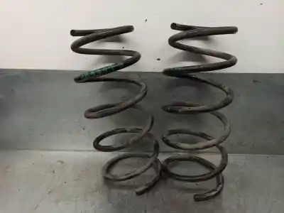 Peça sobressalente para automóvel em segunda mão mola de suspensão por hyundai i10 1.1 12v cat referências oem iam 553300x000