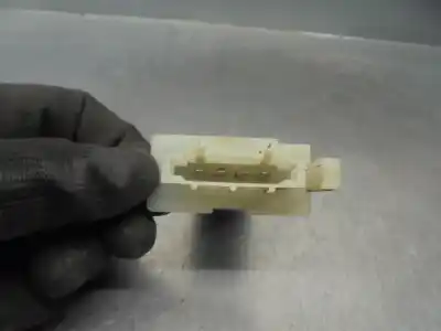 Автозапчасти б/у сопротивление нагреву за volkswagen caddy ka/kb (2k) 1.9 tdi (bsu) 75 cv / 55 kw ссылки oem iam 1k0959263a  