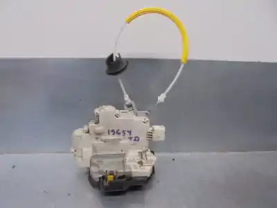 Peça sobressalente para automóvel em segunda mão FECHADURA DA PORTA TRASEIRA DIREITA por SEAT EXEO BERLINA (3R2)  Referências OEM IAM 8E0839016AA  