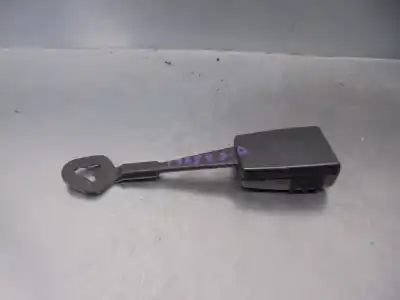 Peça sobressalente para automóvel em segunda mão chicote / encaixe cinto segurança dianteiro direito por seat exeo berlina (3r2) 2.0 16v t fsi referências oem iam 3r0857755a