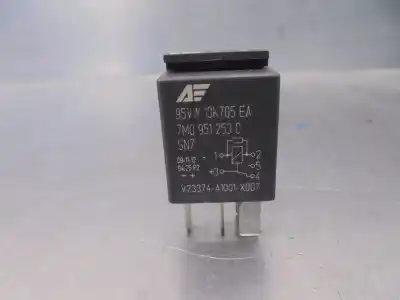 Peça sobressalente para automóvel em segunda mão relé para automóvel por seat exeo berlina (3r2) 2.0 16v t fsi referências oem iam 7m0951253c