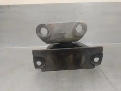 Second-hand car spare part engine support for opel corsa d 1.2 cat (a 12 xer / ldc) oem iam references 468646740  