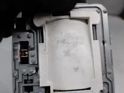 Автозапчастина б/у внутрішне світло для fiat fiorino 1.3 16v jtd cat посилання на oem iam 735244963  