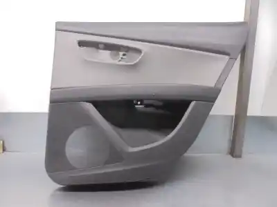 Peça sobressalente para automóvel em segunda mão forra / revestimento da porta traseira direita por seat leon st (5f8) 1.4 tgi bivalent. gasolina / cng referências oem iam 5f4867228a
