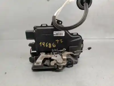 Peça sobressalente para automóvel em segunda mão fechadura da porta traseira esquerda por audi a2 (8z) 1.6 fsi referências oem iam 8z0839015d