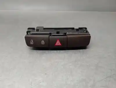 Second-hand car spare part hazard warning lights for opel insignia a (g09) 2.0 cdti 4x4 (68) oem iam references 13324595