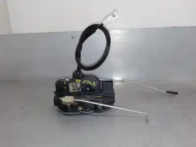 Автозапчастина б/у замок передніх дверей лівий для opel insignia a (g09) 2.0 cdti 4x4 (68) посилання на oem iam 133686  