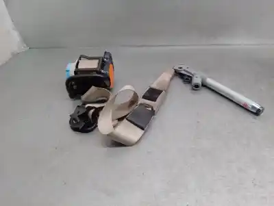 Автозапчастина б/у передній правий ремін безпеки для opel insignia a (g09) 2.0 cdti 4x4 (68) посилання на oem iam 197721