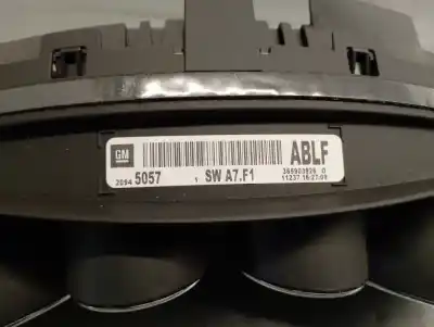 Автозапчастина б/у панель інструментів для opel insignia a (g09) 2.0 cdti 4x4 (68) посилання на oem iam 20945057 vd0 a2c53412211