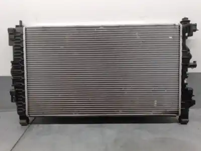 Автозапчастина б/у водяний радіатор для opel insignia a (g09) 2.0 cdti 4x4 (68) посилання на oem iam 39074658  427460812